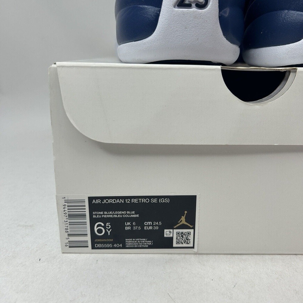 Nike Shoes Air Jordan 12 Retro SE GS “Indigo/Legend Blue” 2024 - Picture 5 of 5